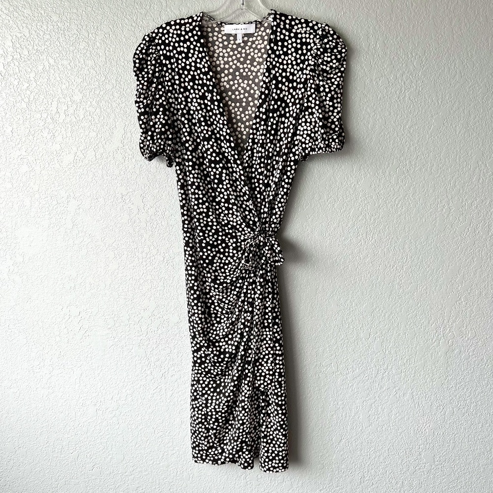 *FIRM PRICE* Lark & Ro size small black and white wrap dress